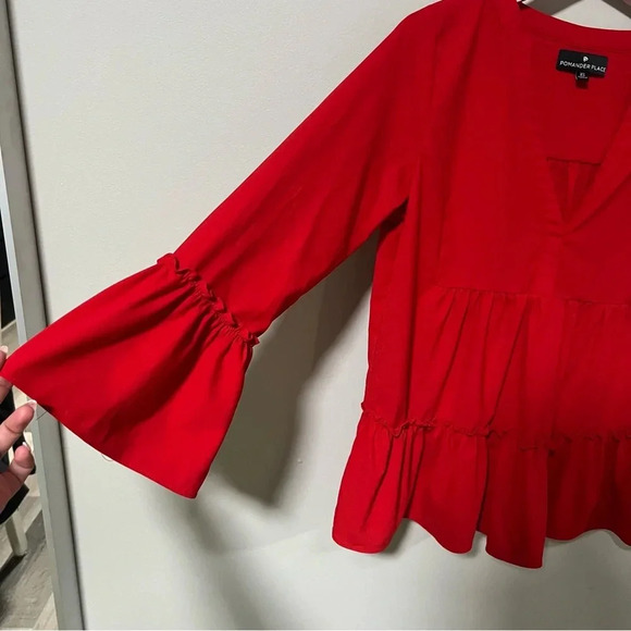 Tuckernuck Pomander Place Red Crepe Kenzo Top Size XS - Picture 5 of 9